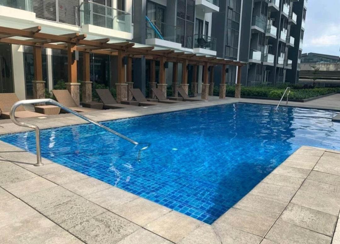 الشقق الفندقية باسايفي  81 Newport C5 10I Balcony & Pool Across Naia T3 المظهر الخارجي الصورة