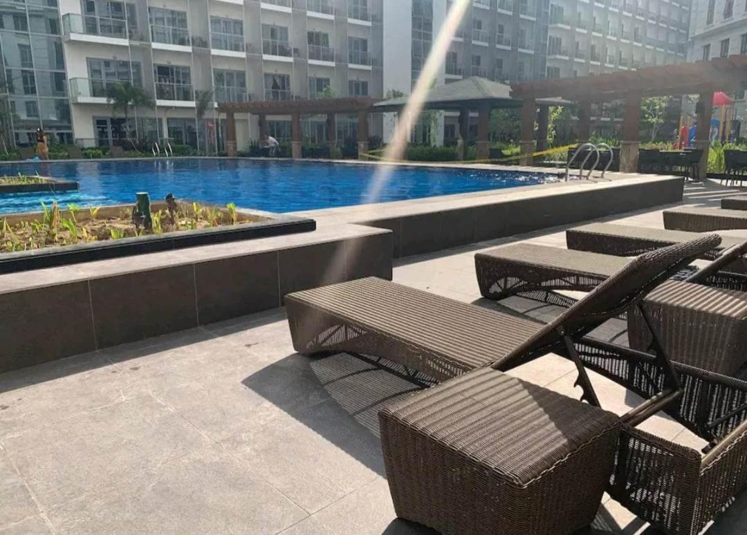 الشقق الفندقية باسايفي  81 Newport C5 10I Balcony & Pool Across Naia T3 المظهر الخارجي الصورة